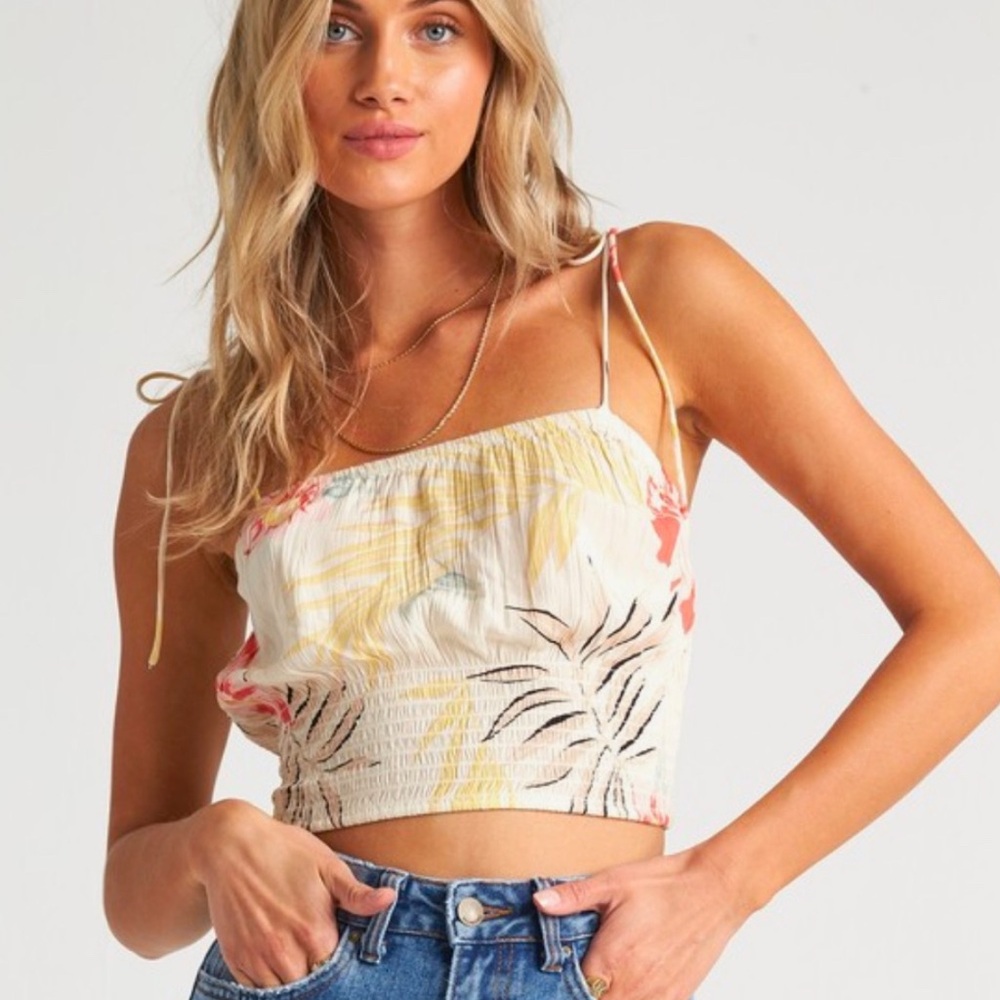 NWT Billabong Simply Put Crop Top